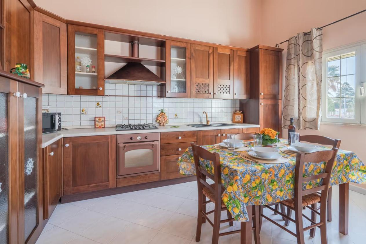 Villa Fratelli Arenella  Eksteriør billede